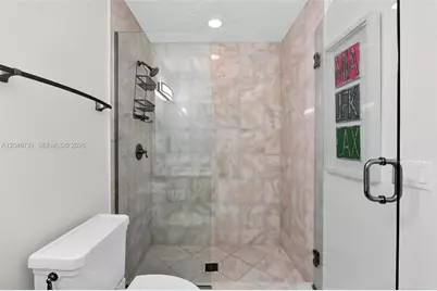50 S Pointe Dr #2702, Miami Beach, FL 33139 - Photo 23