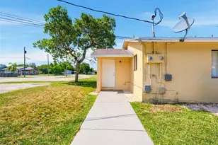 20117 SW 88th Ct, Cutler Bay, FL 33189 - Photo 3