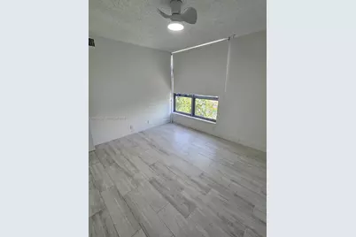 3530 Mystic Pointe Dr #405, Aventura, FL 33180 - Photo 13