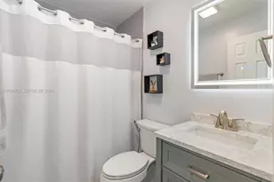 9101 Sunrise Lakes Blvd, Sunrise, FL 33322 - Photo 13