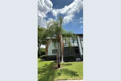 469 NE 207th Ln #101, Miami, FL 33179 - Photo 27
