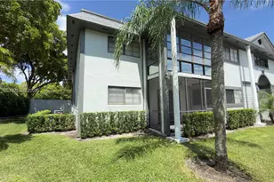 469 NE 207th Ln, Miami, FL 33179 - Photo 1