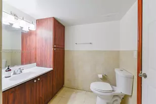 4990 NW 97th Pl, Doral, FL 33178 - Photo 19