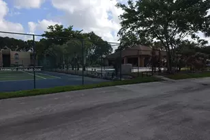 4231 NW 19th St, Lauderhill, FL 33313 - Photo 9