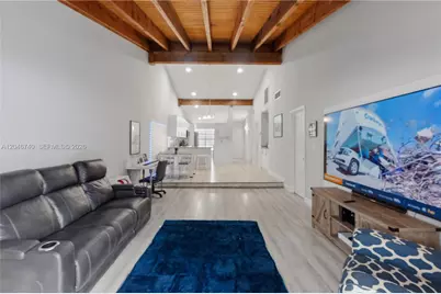 10311 Laurel Ct, Pembroke Pines, FL 33026 - Photo 29