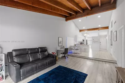 10311 Laurel Ct, Pembroke Pines, FL 33026 - Photo 29