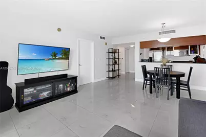 1800 N Bayshore Dr #4106, Miami, FL 33132 - Photo 5