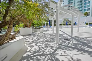 1800 N Bayshore Dr, Miami, FL 33132 - Photo 29