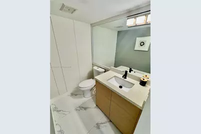 20379 W Country Club Dr #1537, Aventura, FL 33180 - Photo 9