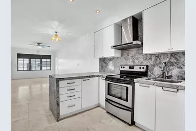 1045 Lenox Ave #12, Miami Beach, FL 33139 - Photo 9