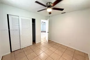 12096 Dolphin Dr, Palm Beach Gardens, FL 33410 - Photo 11