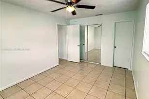 12096 Dolphin Dr, Palm Beach Gardens, FL 33410 - Photo 7