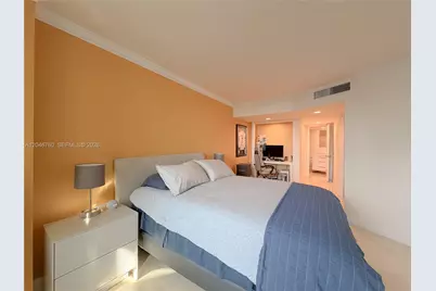 1111 Crandon Blvd #C1104, Key Biscayne, FL 33149 - Photo 15