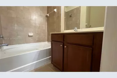 8850 NW 97th Ave #205, Doral, FL 33178 - Photo 17