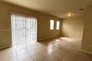 8850 NW 97th Ave, Doral, FL 33178 - Photo 7