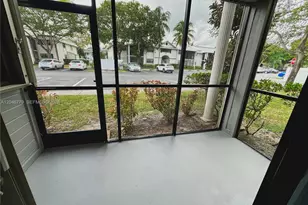 927 NE 199th St, Miami, FL 33179 - Photo 11