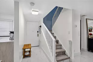 3401 N Country Club Dr, Aventura, FL 33180 - Photo 5