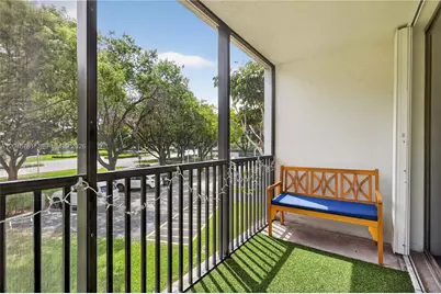 3401 N Country Club Dr #109, Aventura, FL 33180 - Photo 33