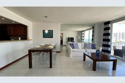 401 Ocean Dr #722, Miami Beach, FL 33139 - Photo 3