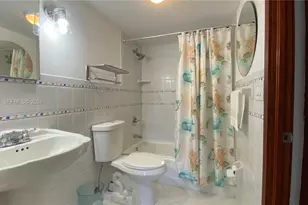 401 Ocean Dr, Miami Beach, FL 33139 - Photo 15
