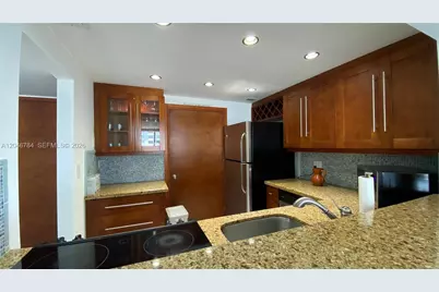 401 Ocean Dr #722, Miami Beach, FL 33139 - Photo 19