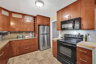 206 SE 3rd St, Dania Beach, FL 33004 - Photo 23