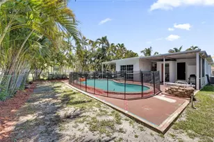 206 SE 3rd St, Dania Beach, FL 33004 - Photo 33