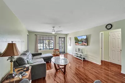 206 SE 3rd St, Dania Beach, FL 33004 - Photo 17