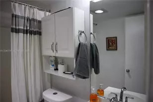 3000 E Sunrise Lakes Dr, Sunrise, FL 33322 - Photo 17