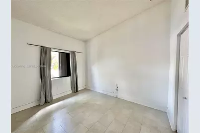 4245 S Pine Island Rd, Davie, FL 33328 - Photo 27