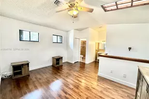 4245 S Pine Island Rd, Davie, FL 33328 - Photo 17
