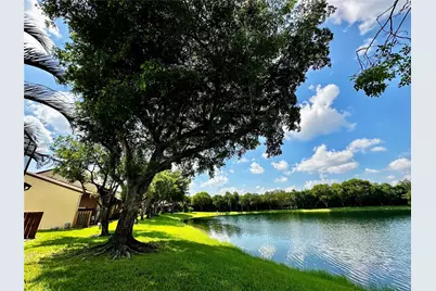 4245 S Pine Island Rd, Davie, FL 33328 - Photo 33