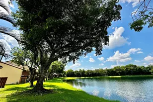4245 S Pine Island Rd, Davie, FL 33328 - Photo 33