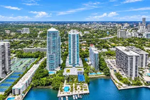 2101 Brickell Ave, Miami, FL 33129 - Photo 23
