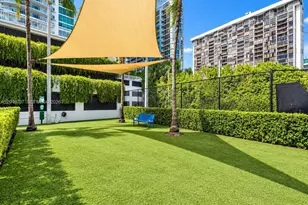 2101 Brickell Ave, Miami, FL 33129 - Photo 17