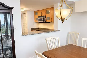 2101 Brickell Ave, Miami, FL 33129 - Photo 11