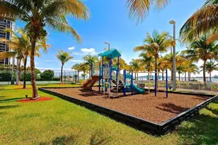 2101 Brickell Ave, Miami, FL 33129 - Photo 17