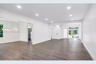 1500 NE 13th Pl, Miami, FL 33139 - Photo 3