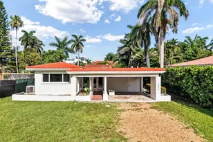 1500 NE 13th Pl, Miami, FL 33139 - Photo 11