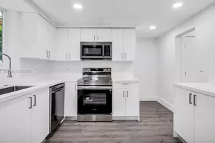1500 NE 13th Pl, Miami, FL 33139 - Photo 21