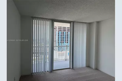 915 NW 1st Ave #H2208, Miami, FL 33136 - Photo 7