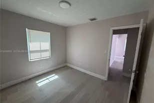 2214 N 25th Ave, Hollywood, FL 33020 - Photo 5