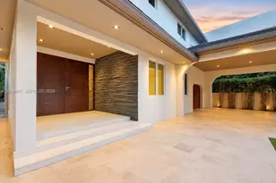 260 S Coconut Ln, Miami Beach, FL 33139 - Photo 3