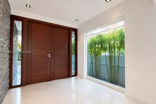260 S Coconut Ln, Miami Beach, FL 33139 - Photo 9