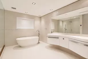 260 S Coconut Ln, Miami Beach, FL 33139 - Photo 17