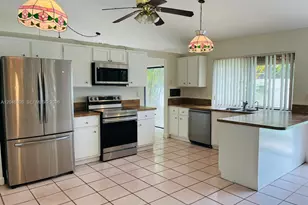 925 NE 207th Terrace, Miami, FL 33179 - Photo 7