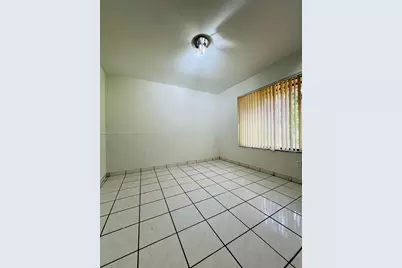 925 NE 207th Ter #0, Miami, FL 33179 - Photo 17