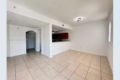 11102 NW 83rd St #203, Doral, FL 33178 - Photo 5