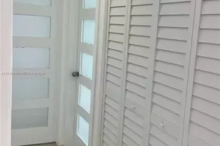 488 NW 165th St Rd, Miami, FL 33169 - Photo 5