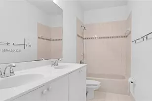 10863 NW 85th St, Doral, FL 33178 - Photo 23